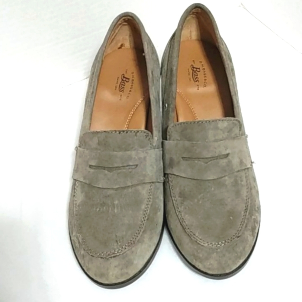 G.H. BASS CO. GRAY SUEDE OXFORD PUMPS SIZE 7.5